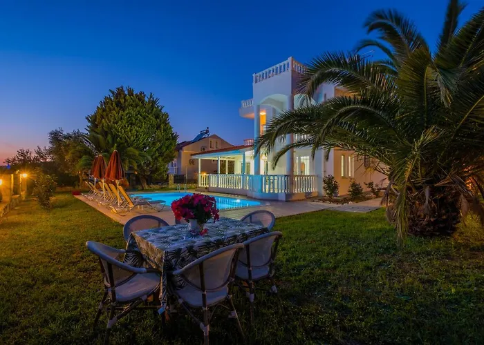 إنفينيتي تشيفان فتحية